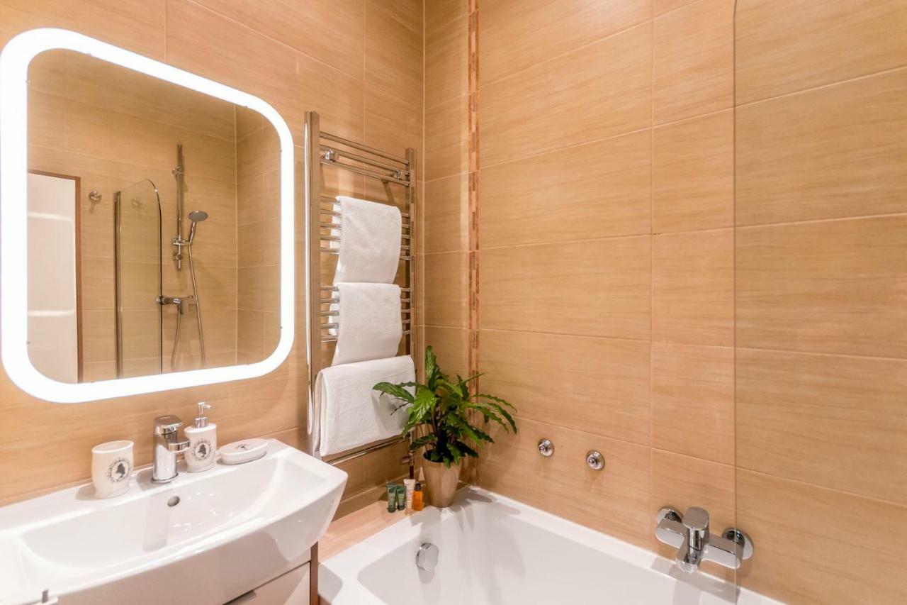 אדינבורו Beautiful Holyrood Park Apartment מראה חיצוני תמונה